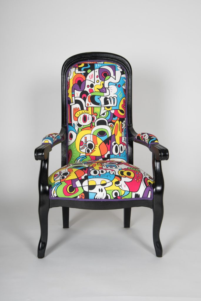Fauteuil Voltaire Enfant  Madeleine M. Tapissier d'ameublement